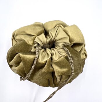 Coquette Serpentina, above